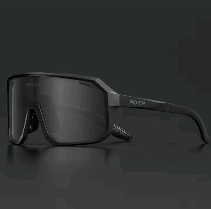 LUNETTE DE SOLEIL PHOTOCHROMIC POLARISER 400UV SERA DISPONIBLE LA SEMAINE PROCHAINE 