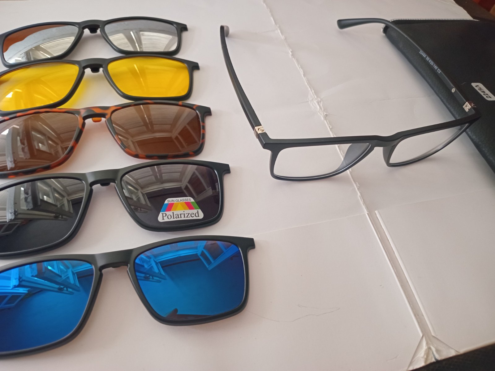 LUNETTE 6 EN 1 AVEC CLIP MAGNETIQUE POLARISER 400UV 