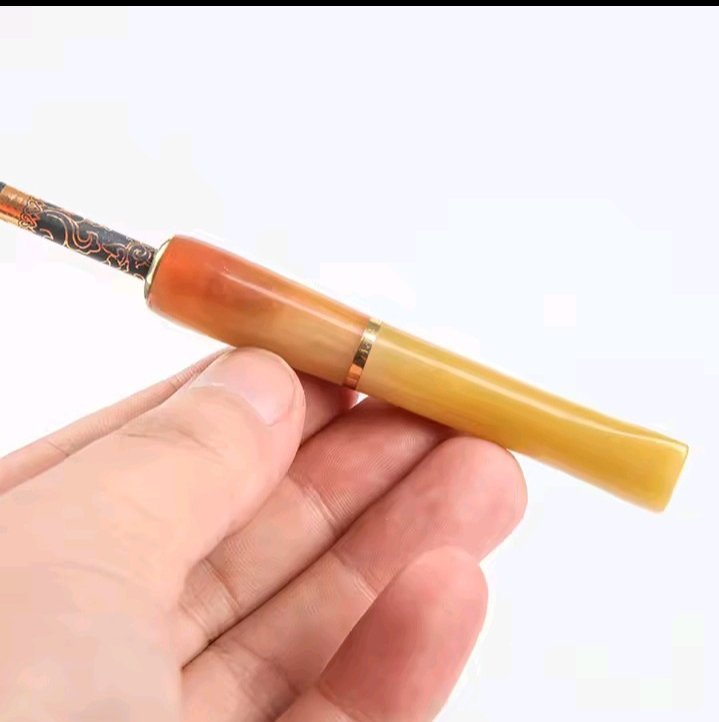 PORT CIGARETE EN RESINE FILTRE DETACHABLE ET LAVABLE POUR EMBOU DE CIGARET.ACCESSOIRE POUR FUMER.