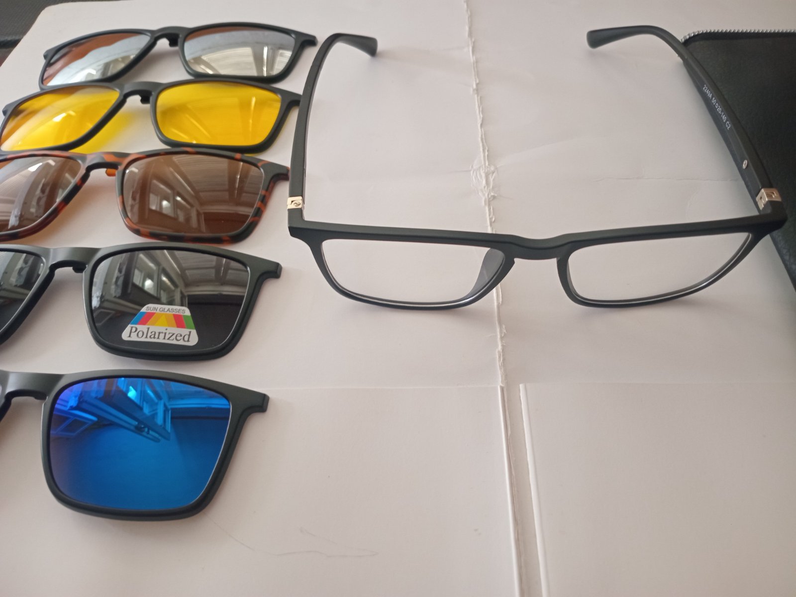 LUNETTE 6 EN 1 AVEC CLIP MAGNETIQUE POLARISER 400UV 