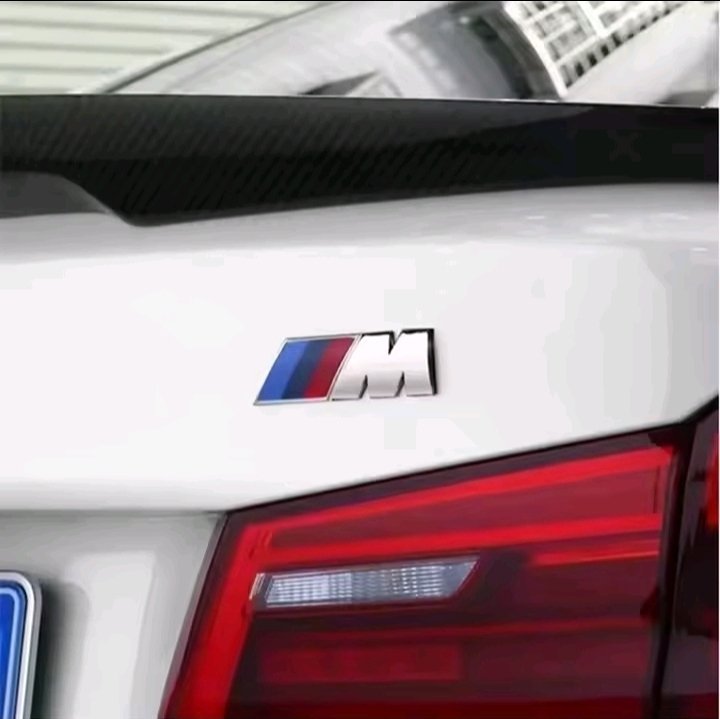 EMBLEME M POUR CAPOT ARRIERE DE VOITURE BMW 