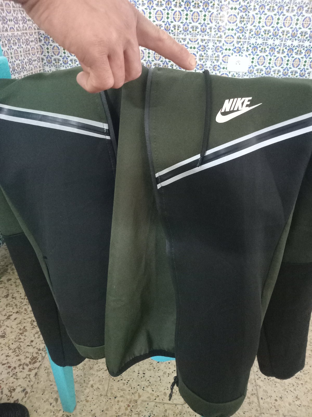 SURVETEMENT NIKE ORIGINAL TAILL L