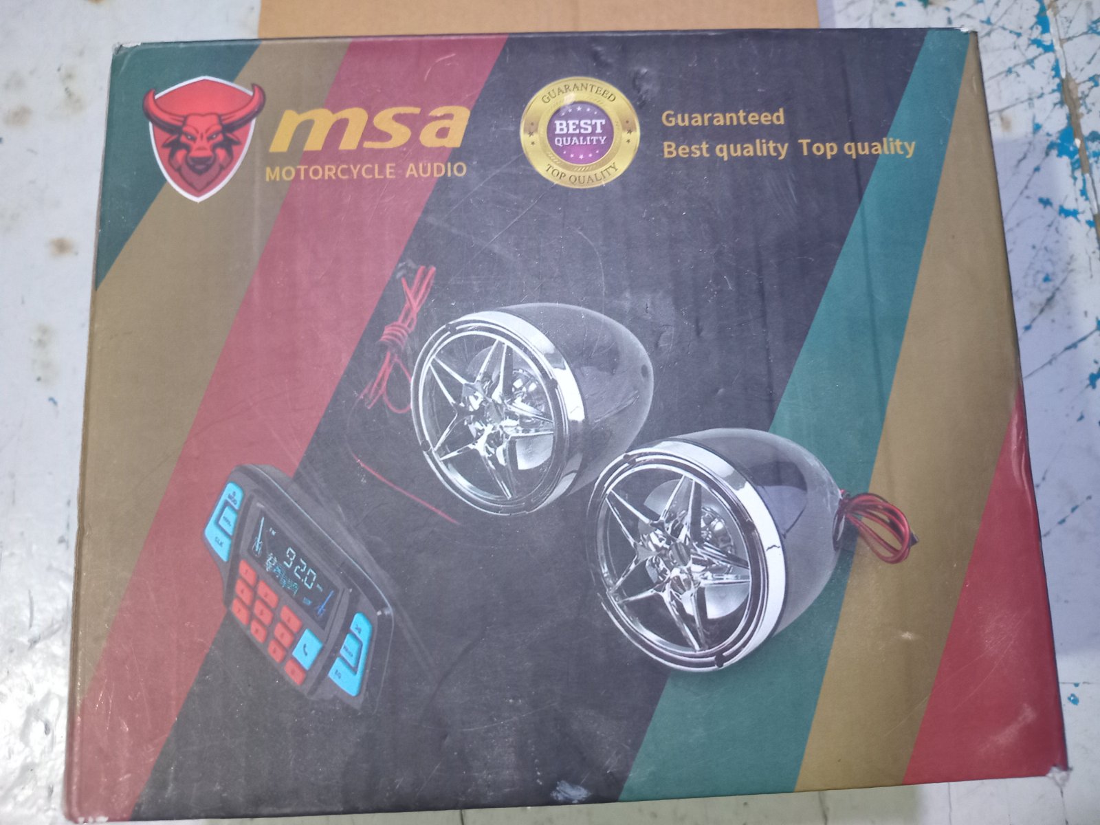 LECTURE MP3 BLUETOOTH ET HAUT PARLEUR POUR MOTO