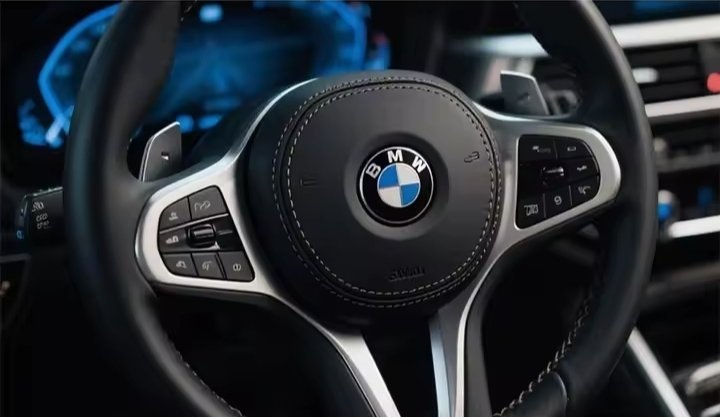 EMBLEME POUR VOLAN DE VOITURE BMW 