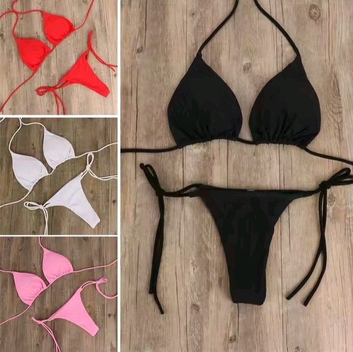 MAILLOT DE BAIN D ETE TOUT TAILLE ET COULEUR DISPONIBLE MERCI DE LAISSER LA TAILLE ET COULEUR EN COMMENTAIRE AVAN DE COMANDER