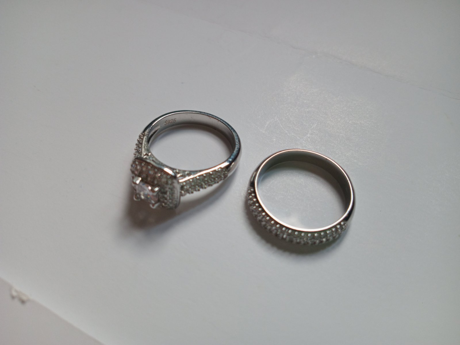 2 BAGUE EN ARGENT STERLING S925 TAILLE 7UNE SEULE BAGUE A POINSSON S925