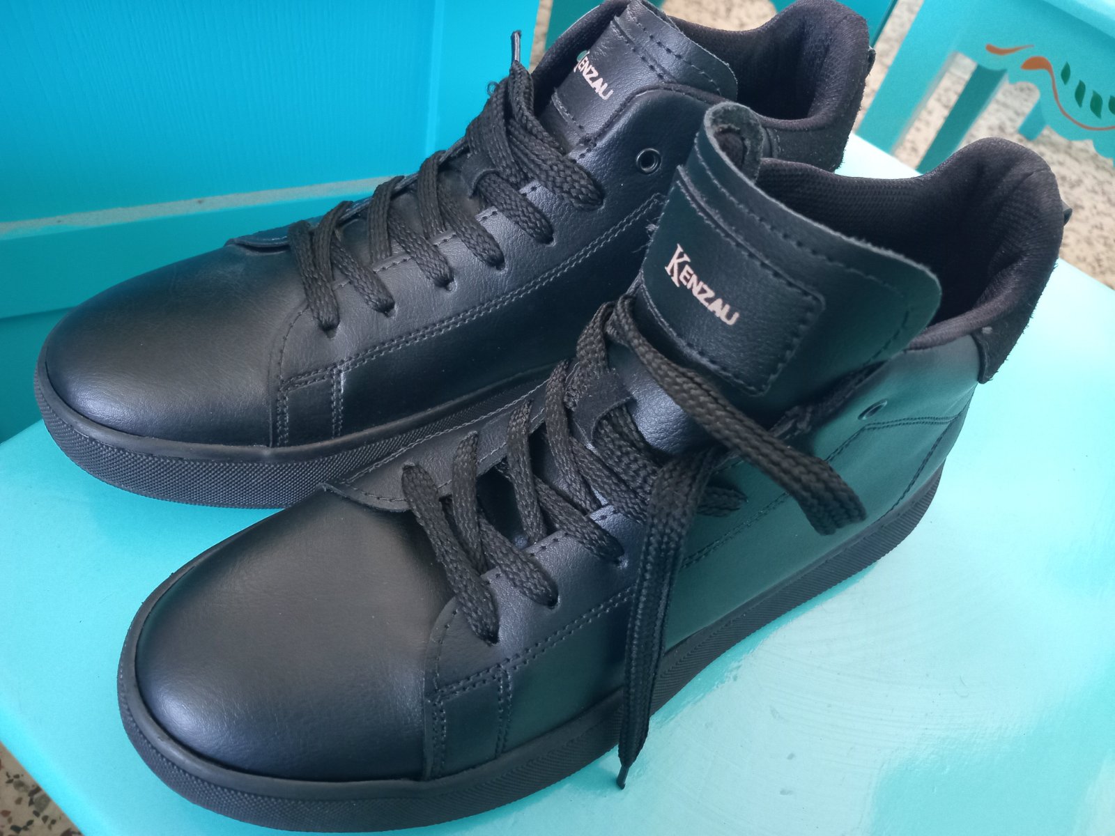 CHAUSSURE KENZAU 100% CUIRE DECONTRACTE HIGHT CUT TOUT POINTURE DISPONIBLE 