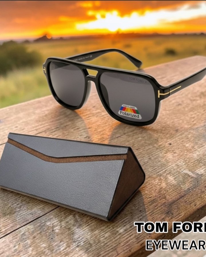 LUNETTE CHIC TOM FORD AVEC ETUI ELEGANT 