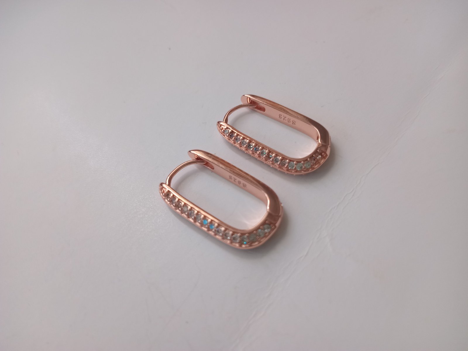 BOUCLE D OREILLE EN ARGENT STERLING S925 