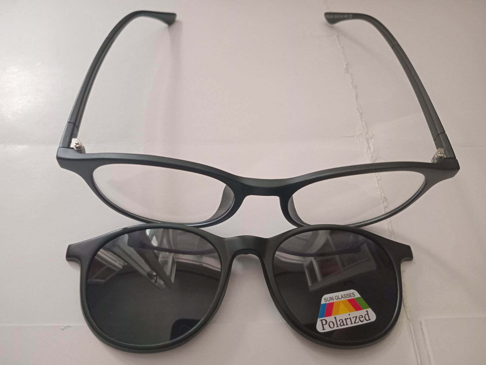 LUNETTE 2 EN 1 AVEC CLIP MAGNETIQUE POLARISER 400UV 