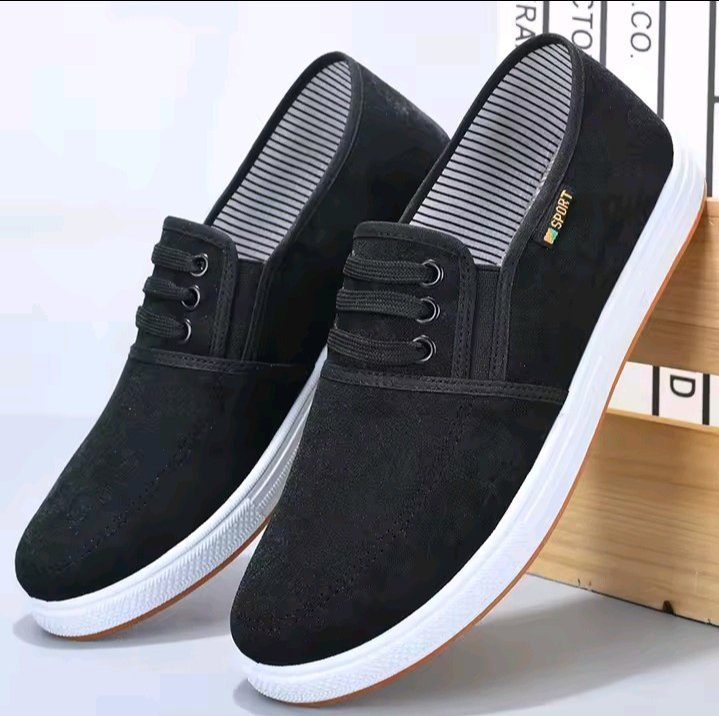 CHAUSSURE POUR HOMME DECONTRACTE TOUT POINTURE DISPONIBLE DE 39 A 44