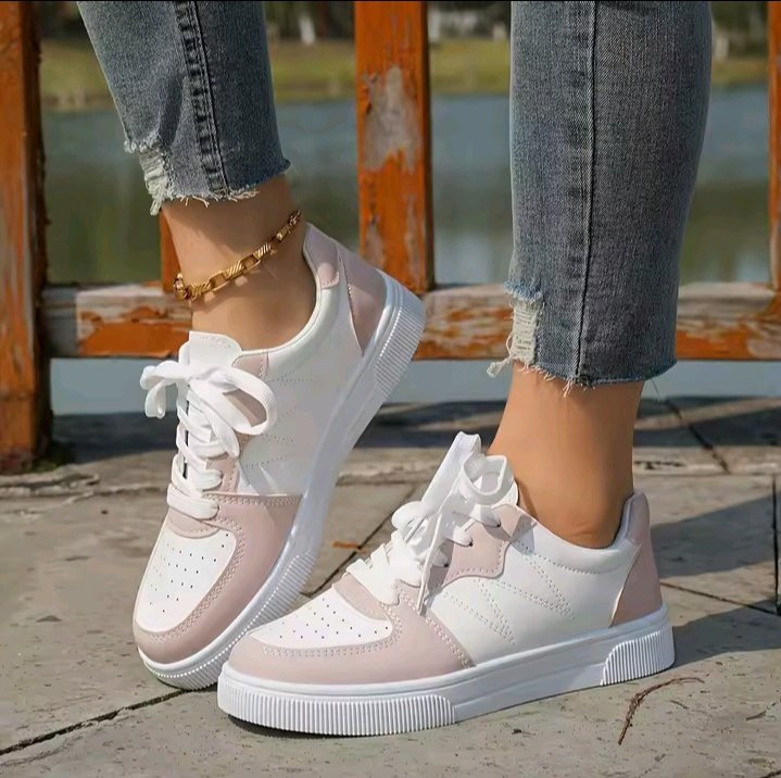 CHAUSSURE DE SPORT POUR FEMME DECONTRACTE TOUT POINTURE DISPONIBLE DE 36 A 42