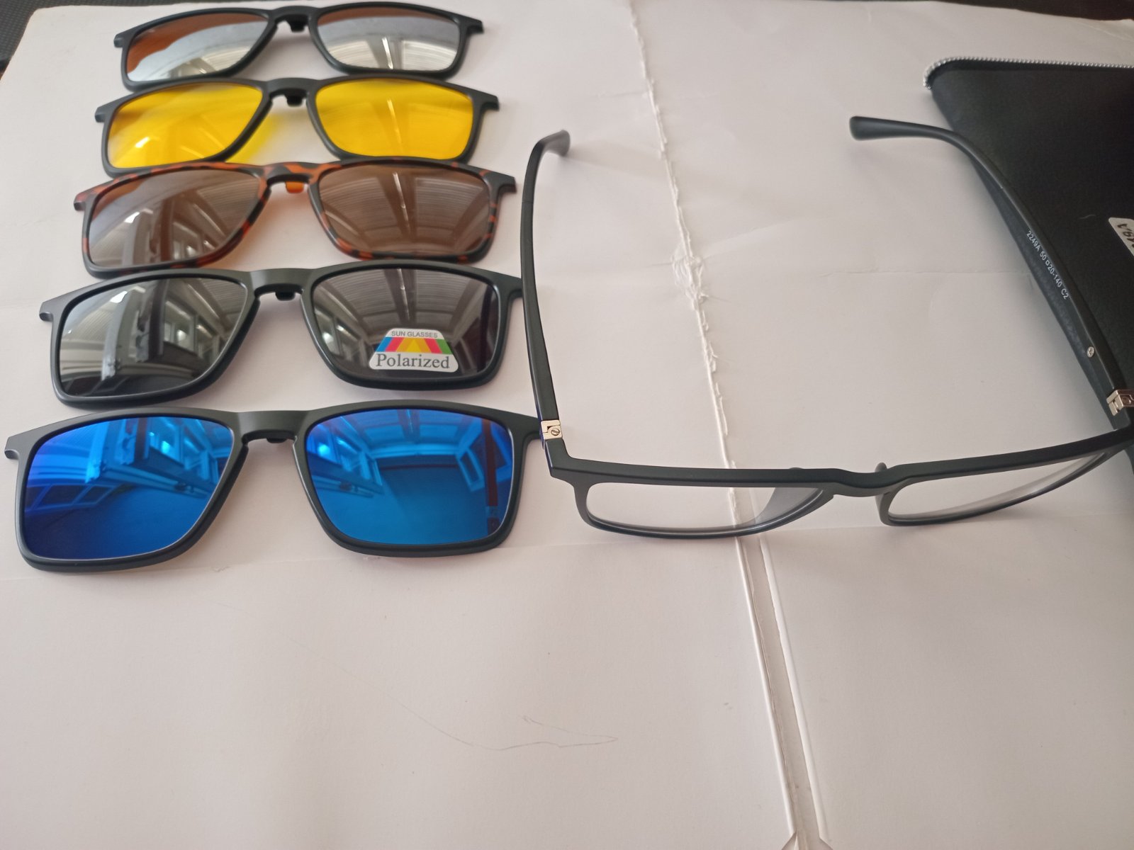 LUNETTE 6 EN 1 AVEC CLIP MAGNETIQUE EN POLARISER 400UV  