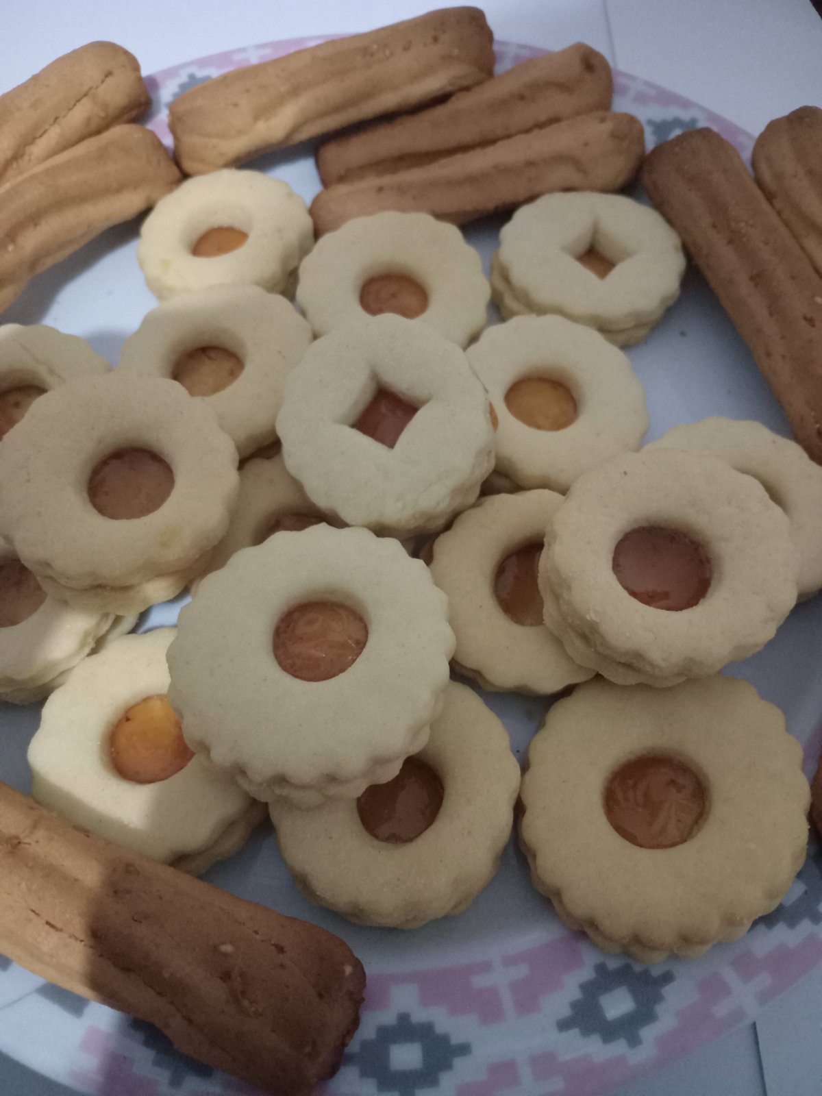HLOU ARBI DIERI BISCUI & SABLE 1KG SABLE OU 1KG BISCUI.OU 1/2KG SABLE & 1/2KG BISCUI 