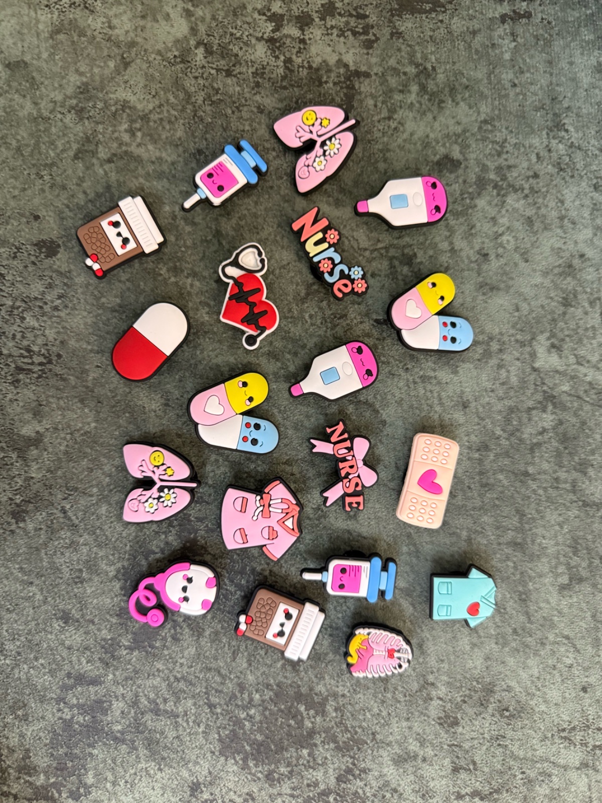 Pins crocs 