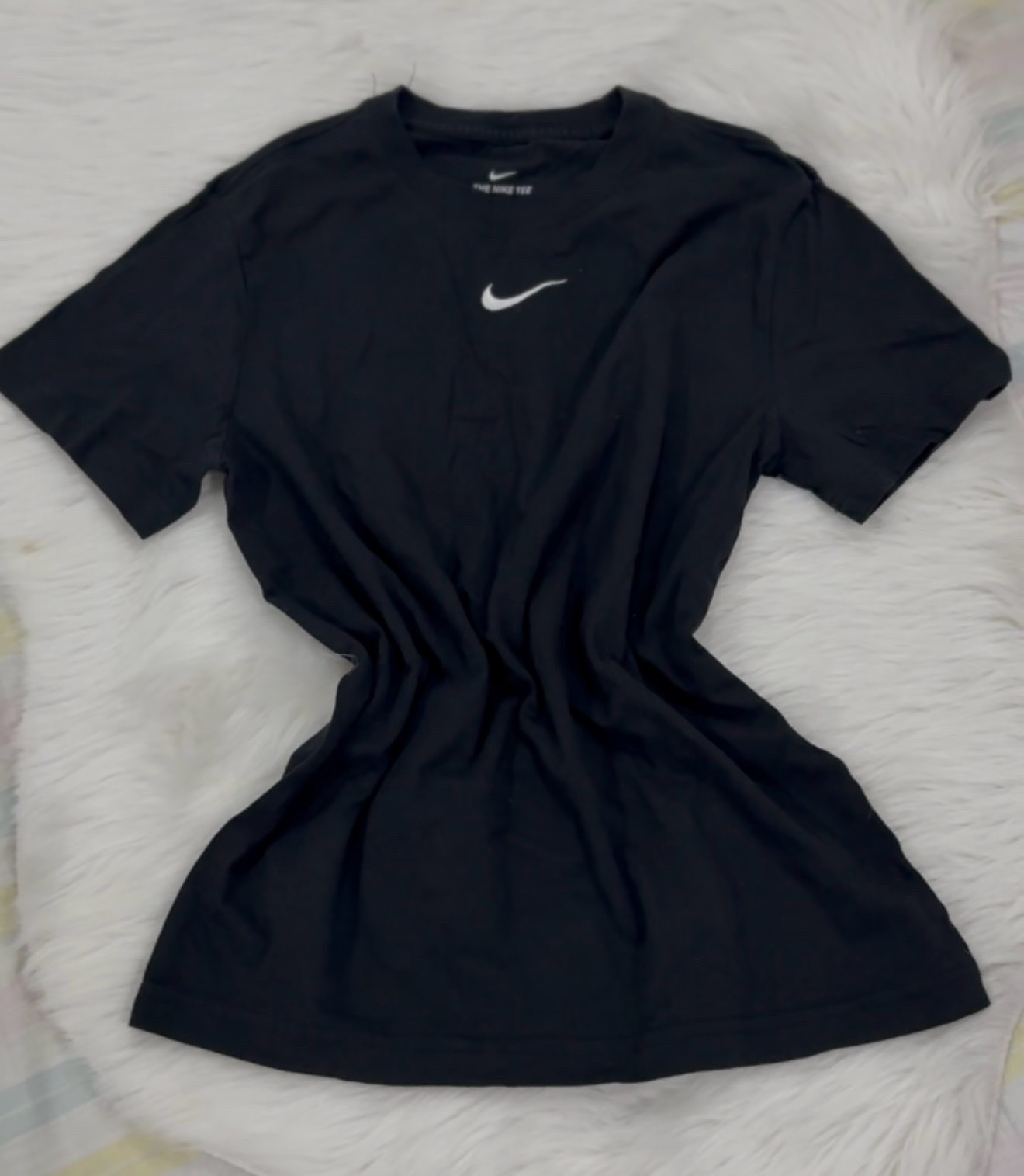 T-shirt Noir Nike – Taille L Enfant (146-156 cm)