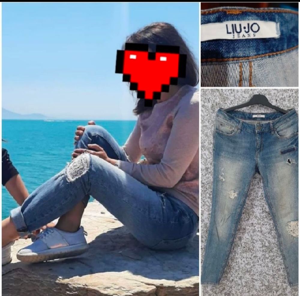 pantalon jeans avec des taches en dentelle 