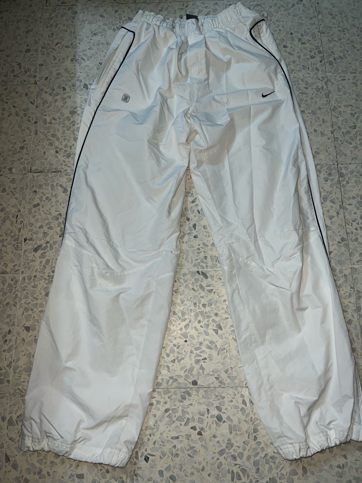 Pantalon parachute nike 
