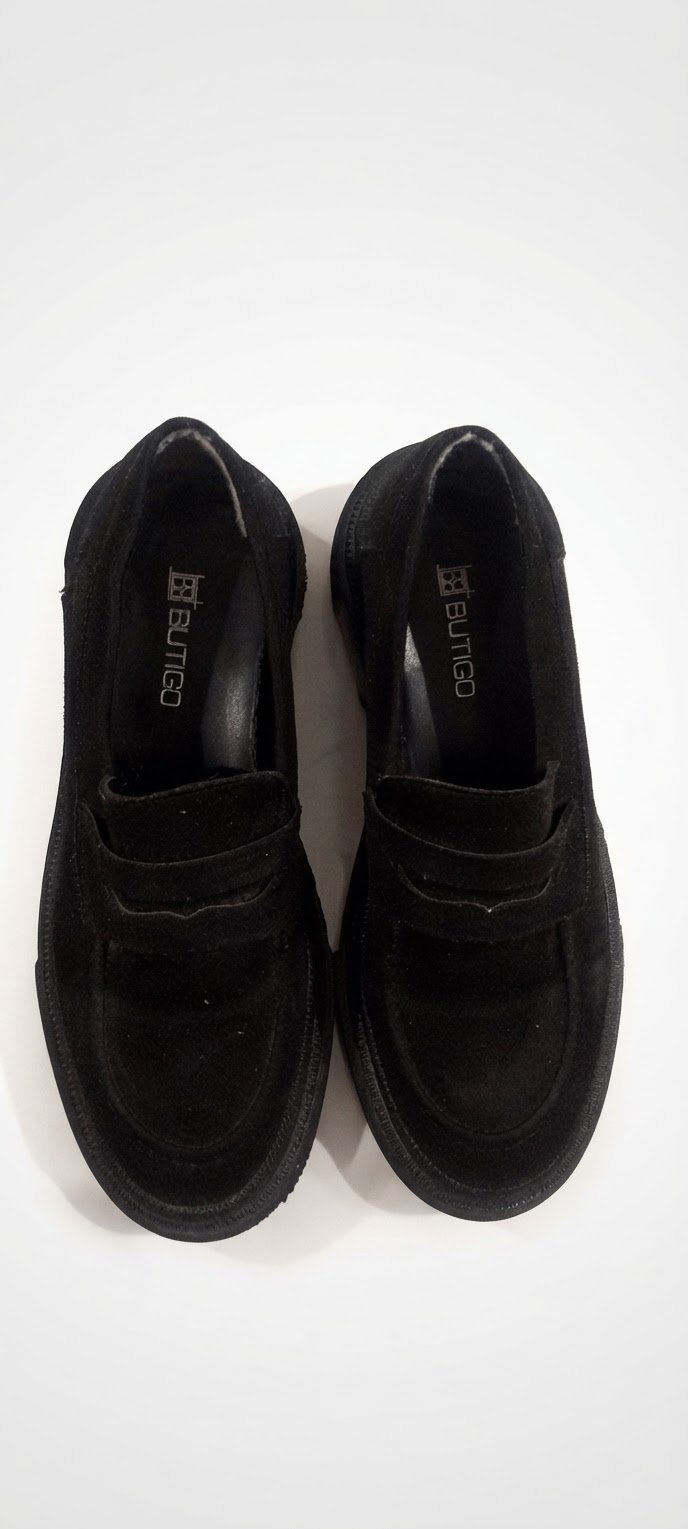 Chaussure noir dain 