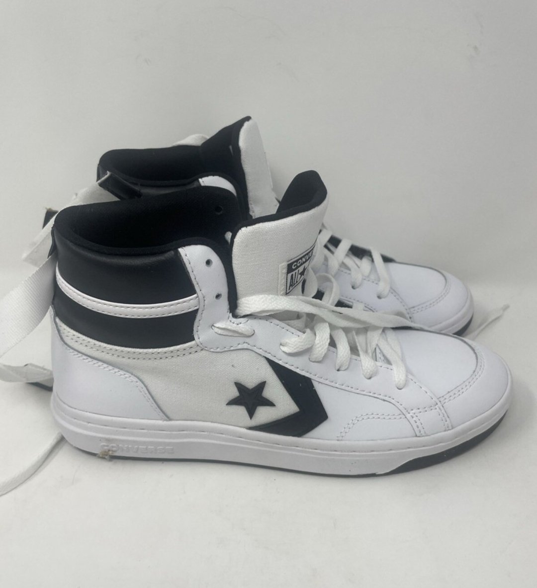 Des baskets montantes Converse