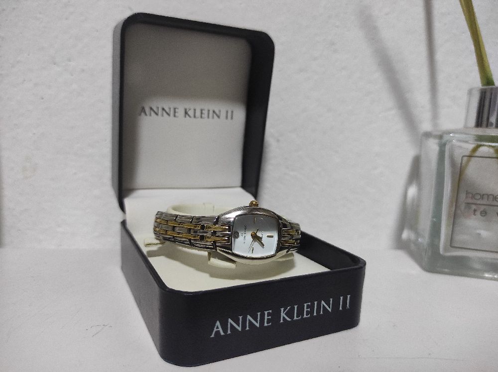 Montre Anne Klein diamond 💎