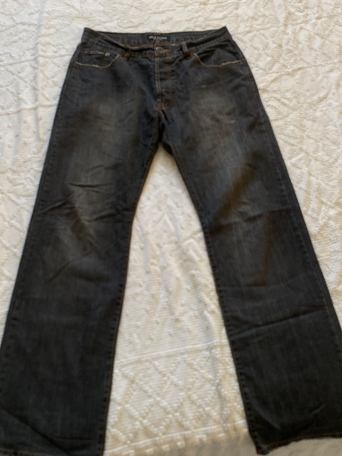Grey jean