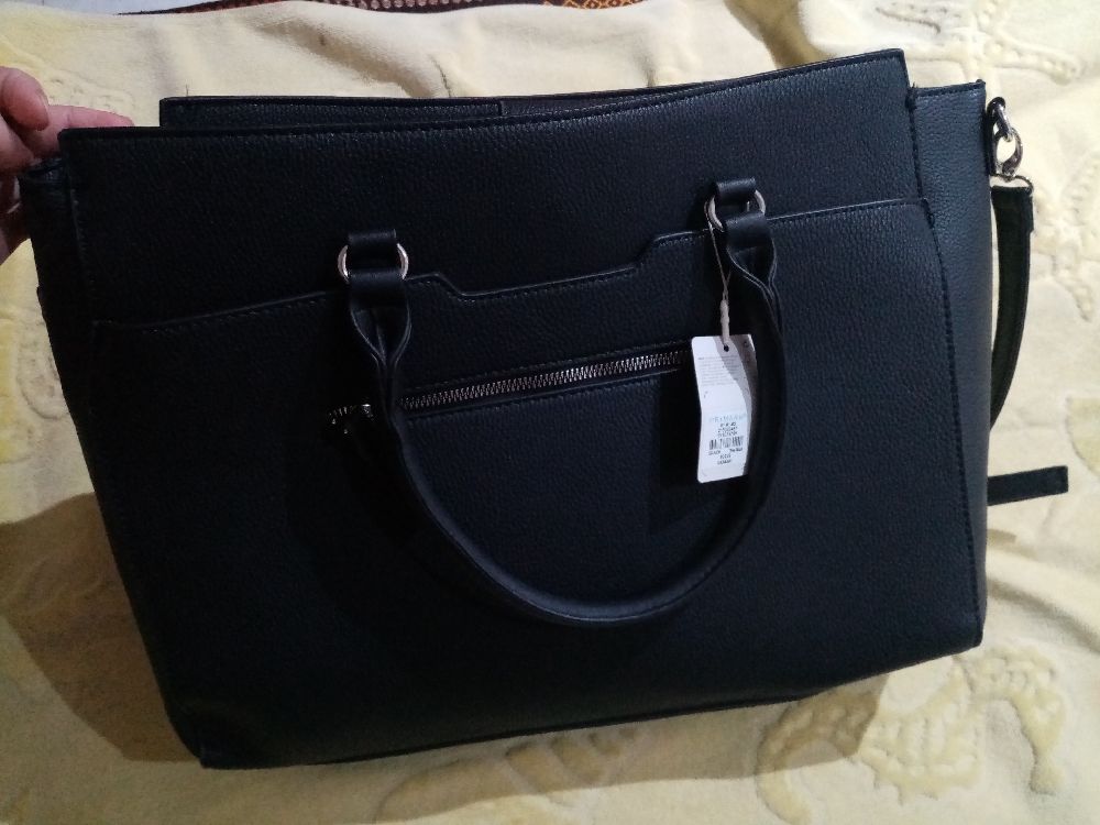 Sac à main Primark authentique avec pochette de pc portable 