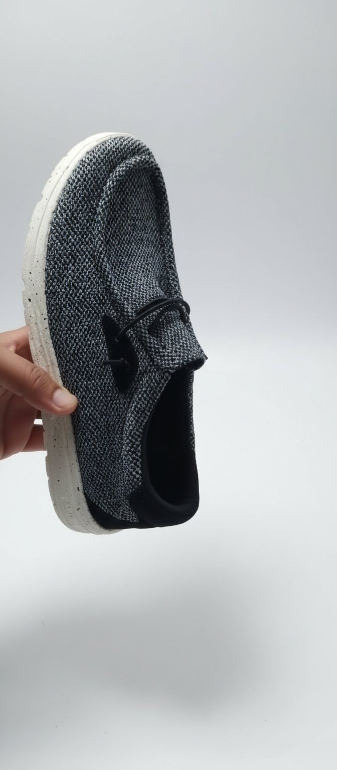 A vendre chaussure très léger 