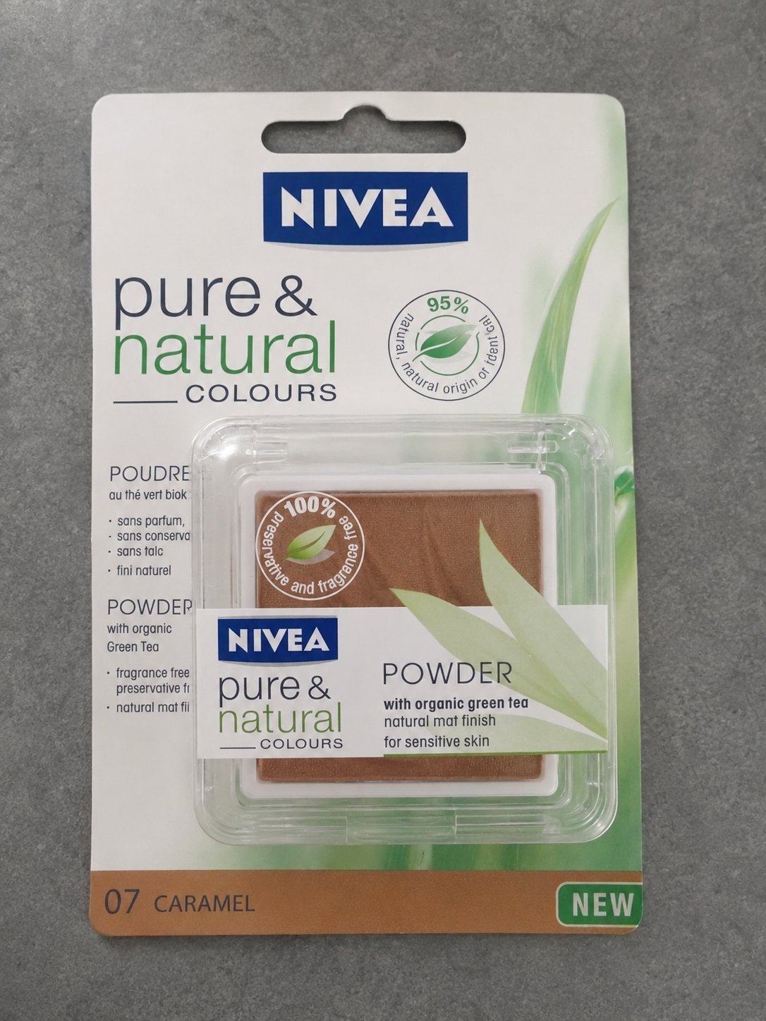 Poudre compacte Nivea pure et natural