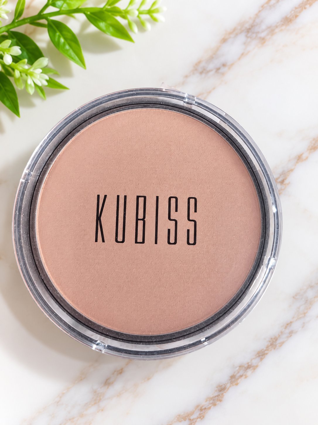 Kubiss - poudre compacte