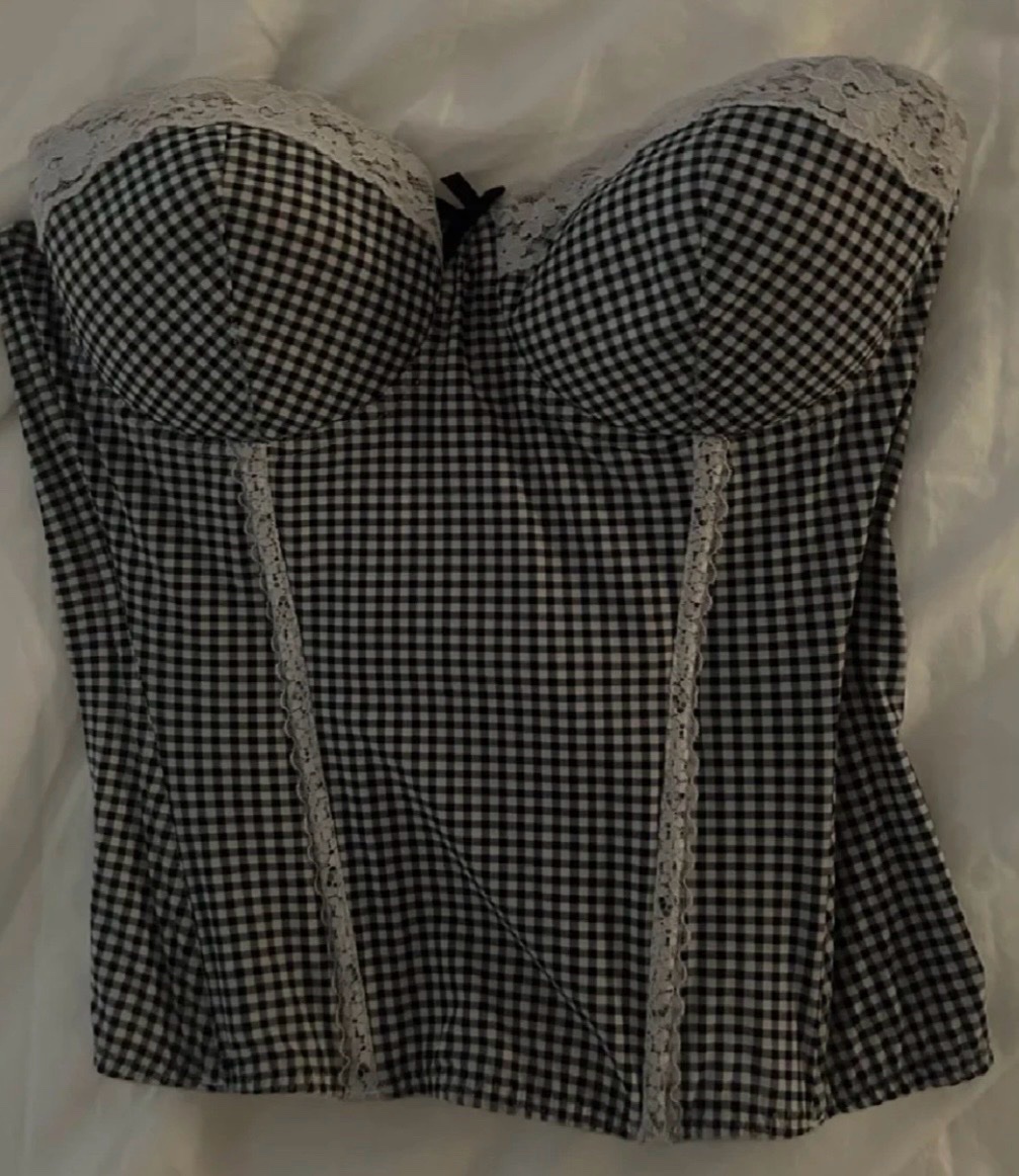 D'une marque H&M
