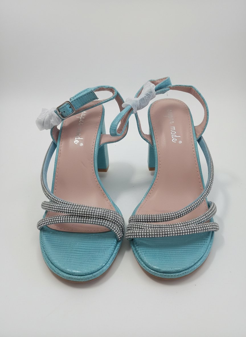 Sandales importe bleu ciel 