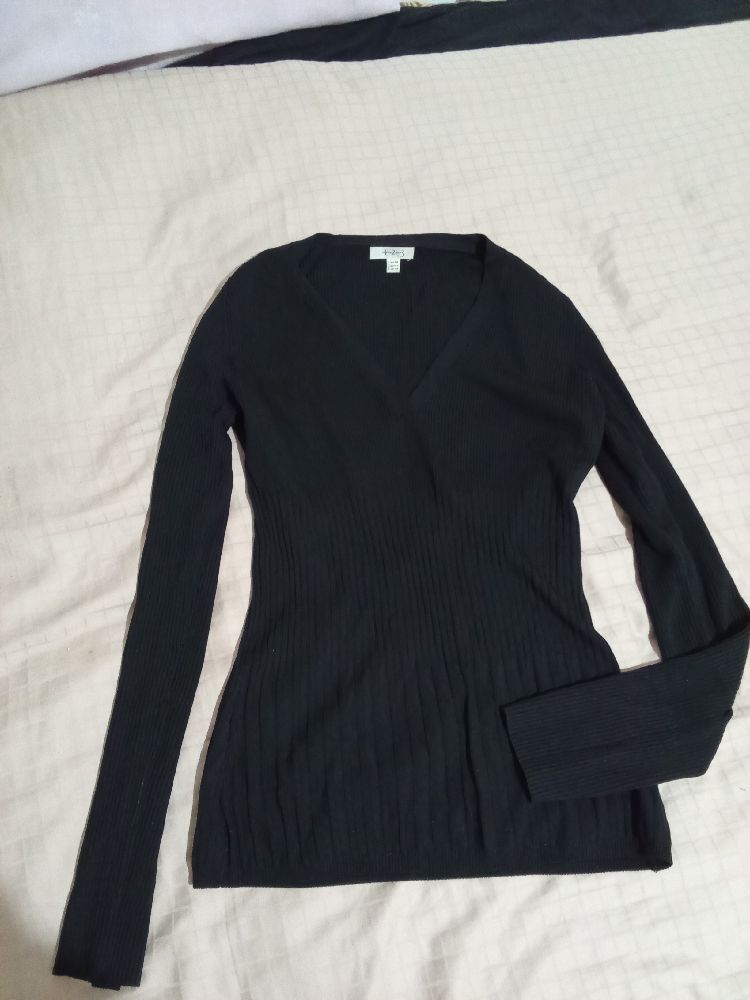 Pull body noire taille 36/38
