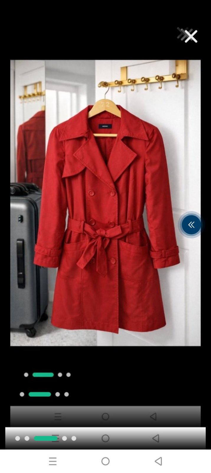 Magnifique trench coat rouge de la marque Sasch.Tissu très lisse et satiné, état parfait.