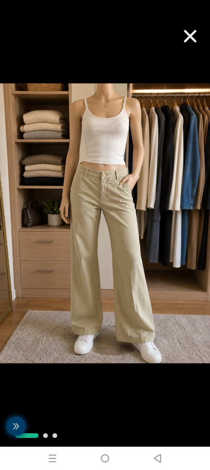 Prix bas! pantalon beige Banana Republic,96% coton, coupe évasée 