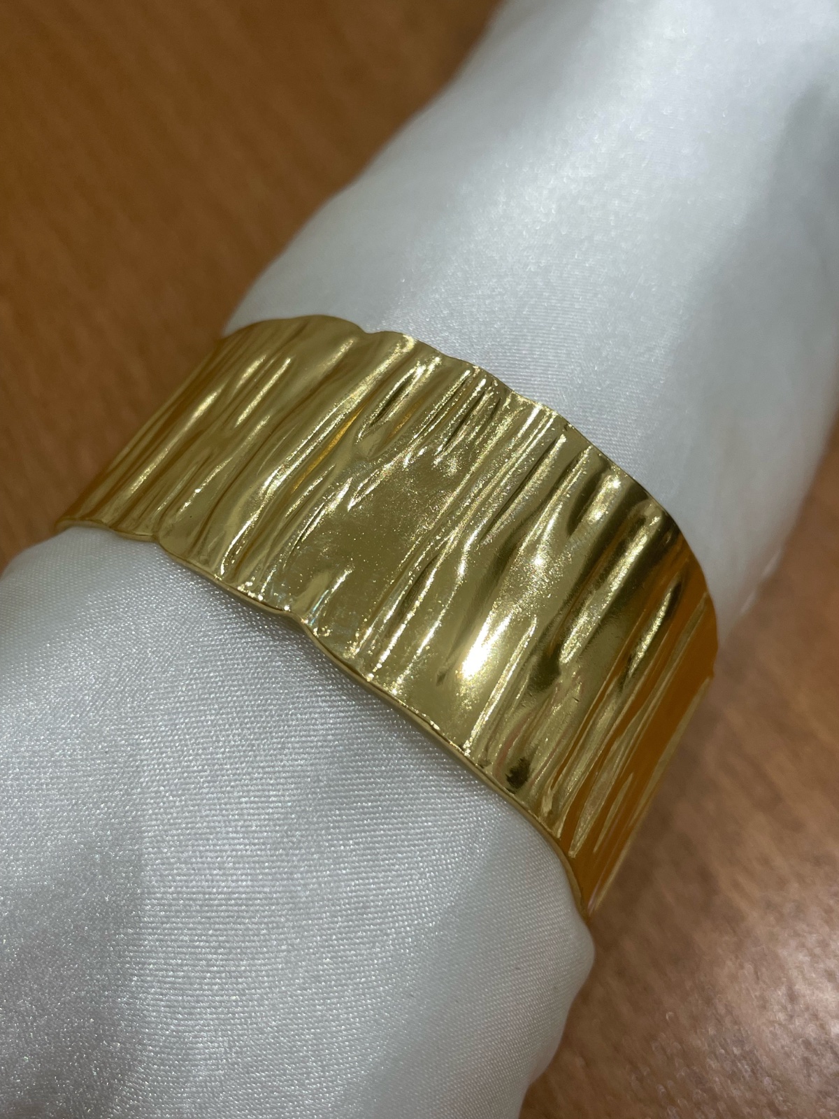 Bracelet femme tres chic 