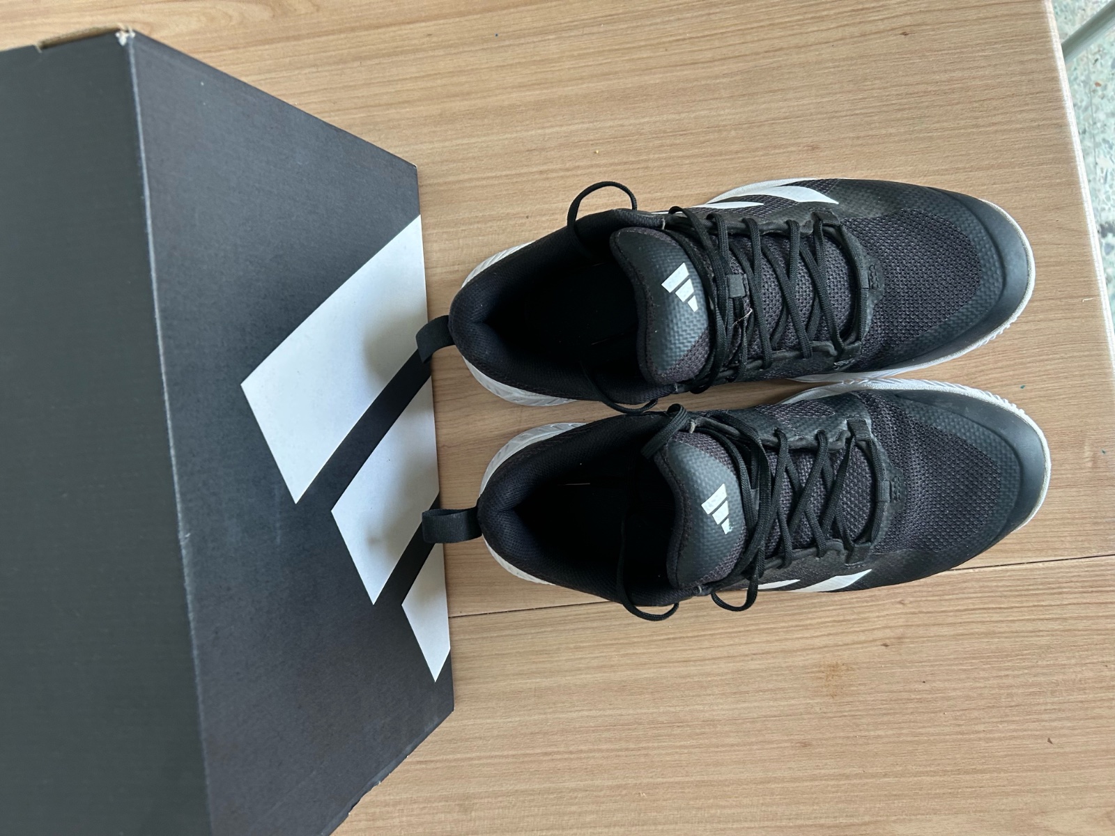 Adidas Court Team Bounce 2.0
