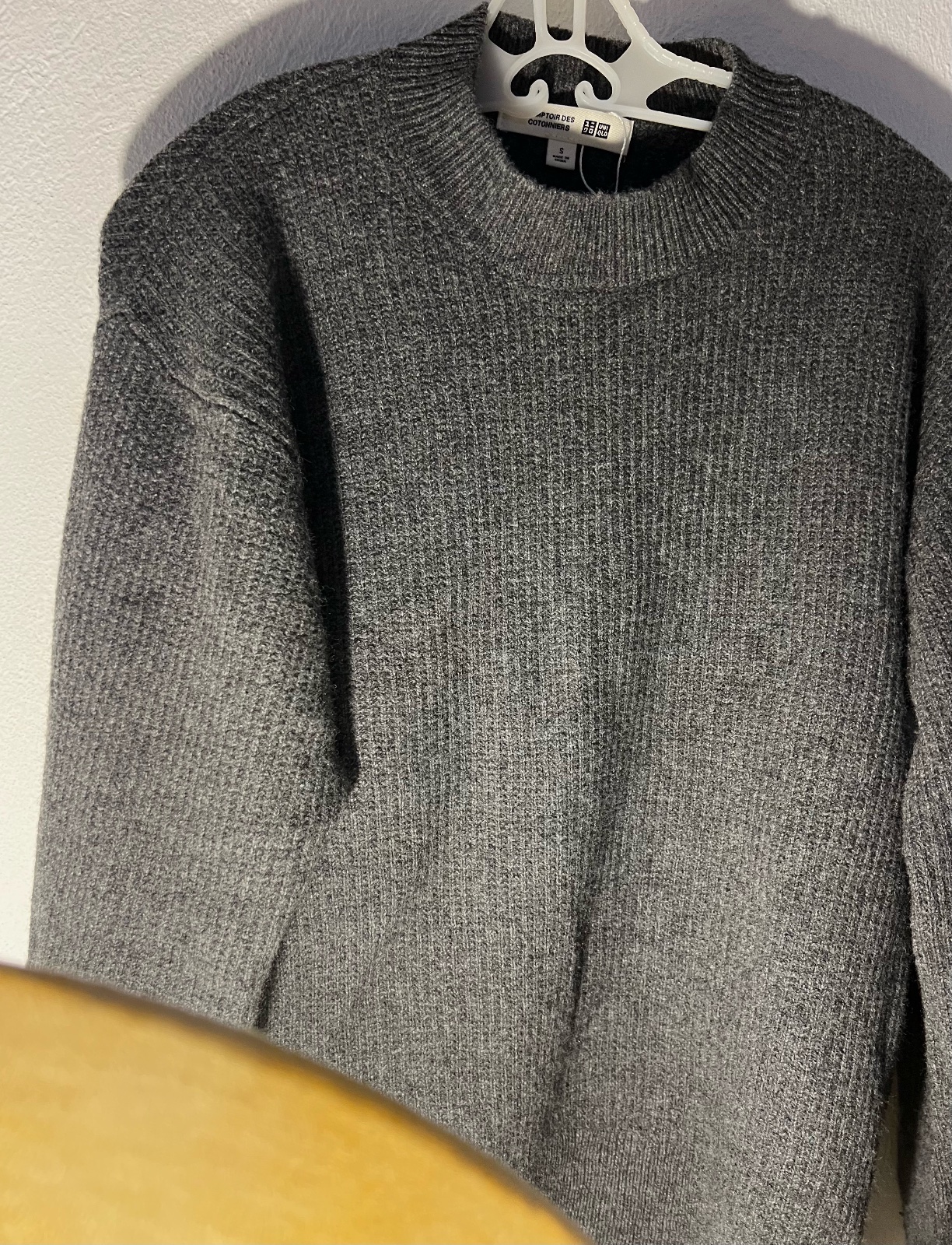 Pull Gris