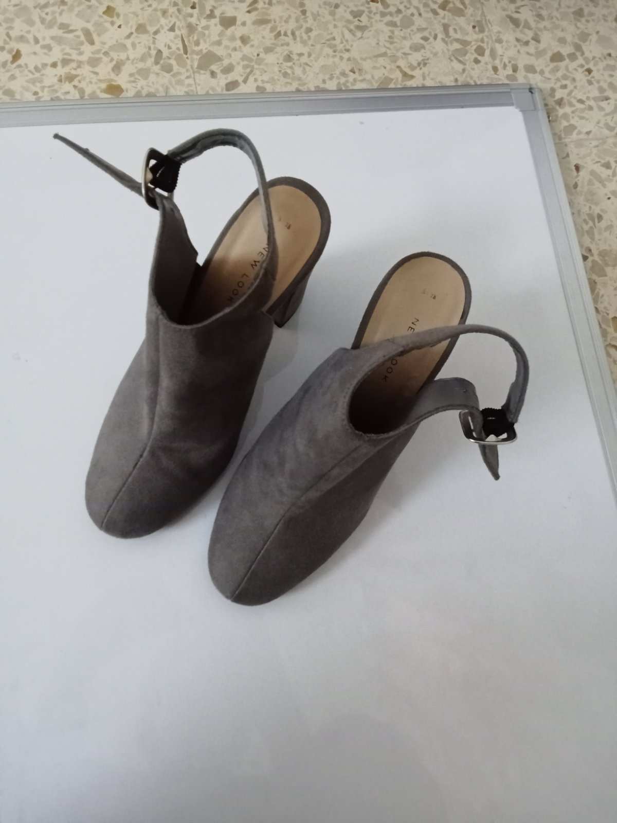Sandale  pour femme