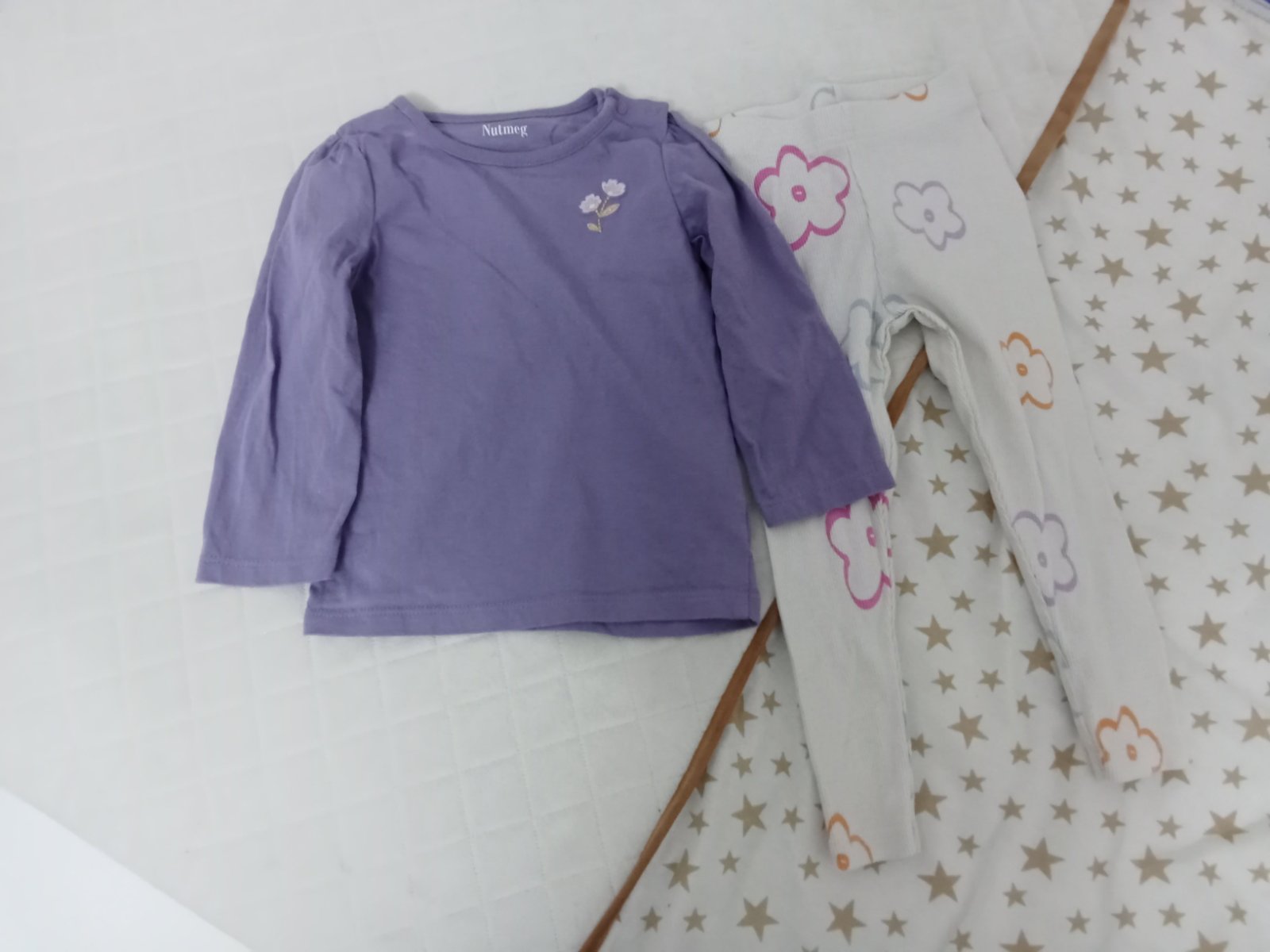 Lot pull et pantalon 