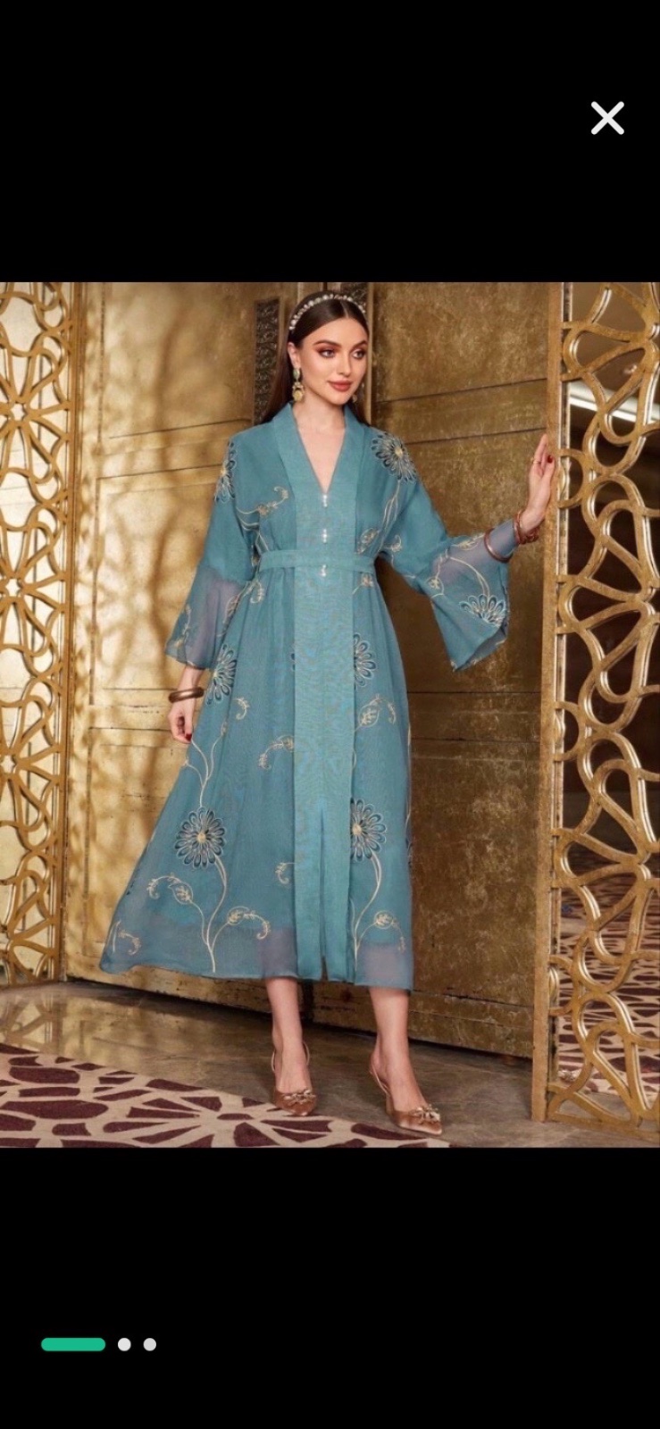 Caftan turquoise avec broderie
