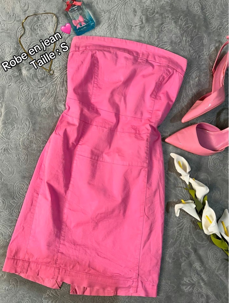 Pink dress corset 