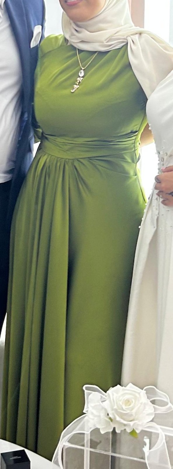 Robe élégante vert 