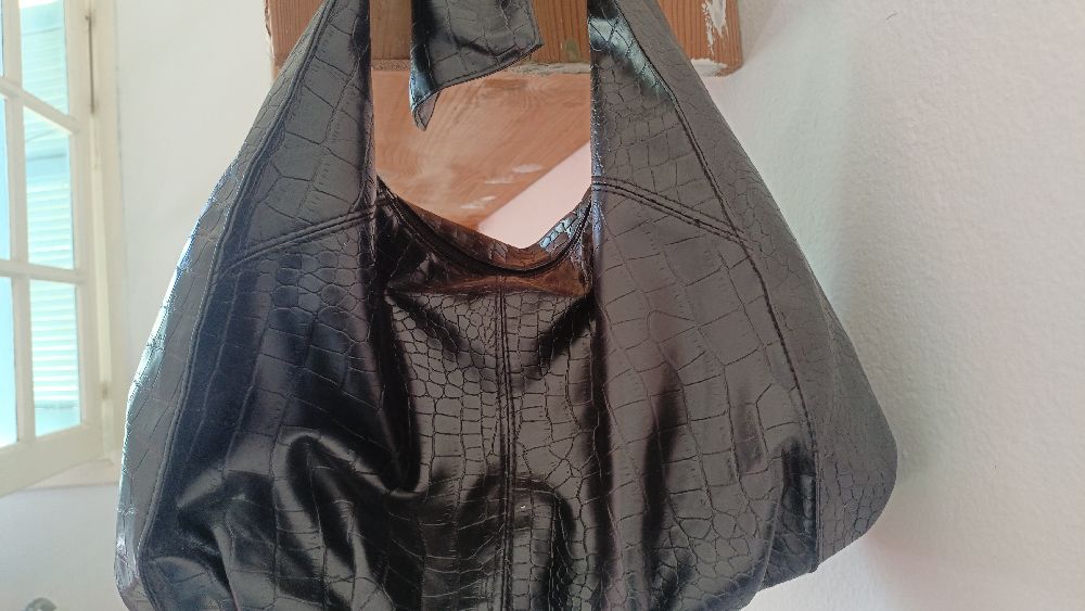 Sac à main femmes état neuf