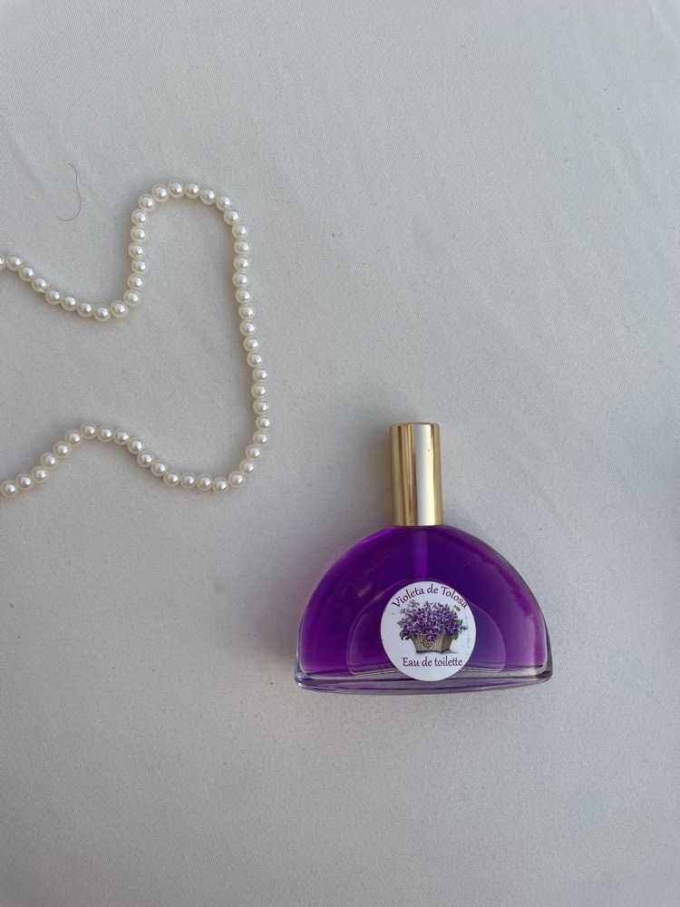 parfum neuf à odeur lavande 