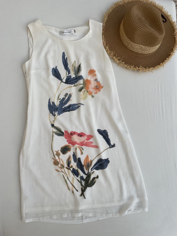robe blanche floral neuve