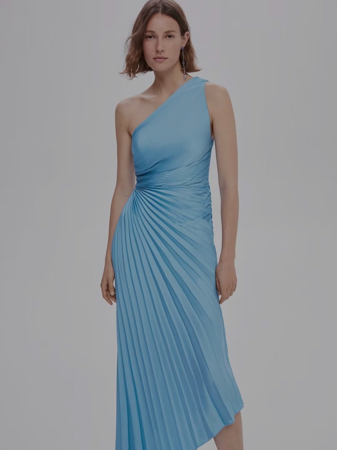 Robe asymétrique mango