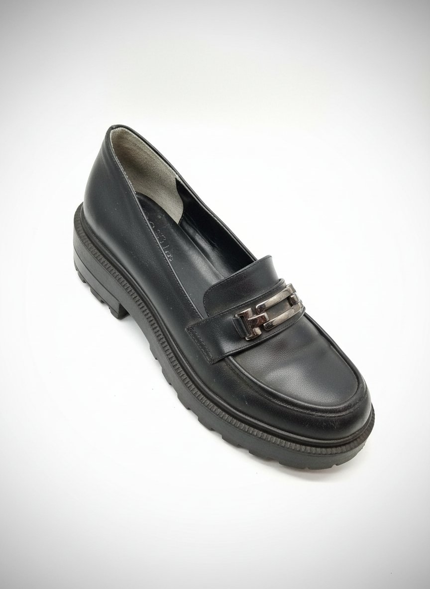 Chaussures noir chic femme