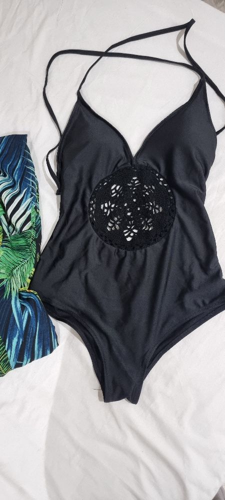 Maillot + robe de plage