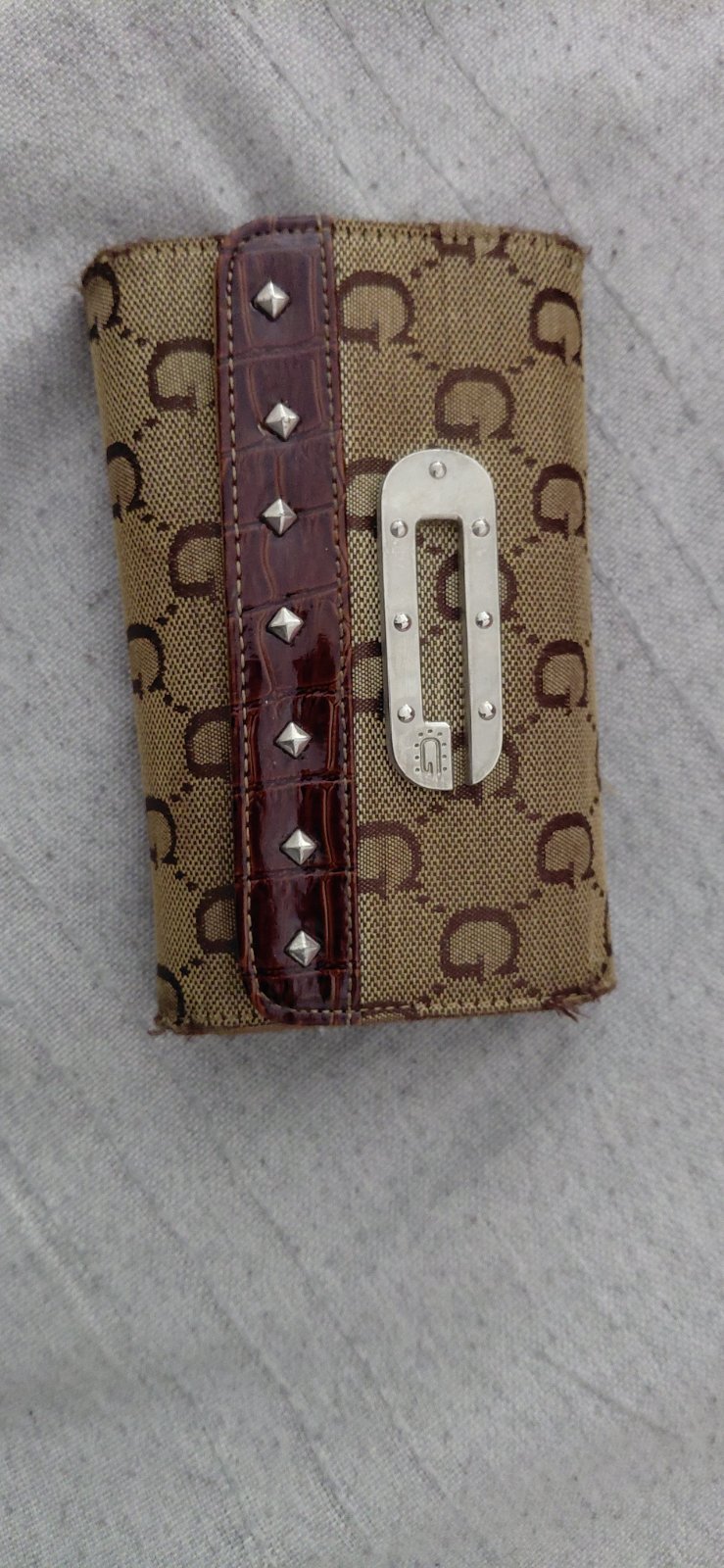Porte feuille Guess